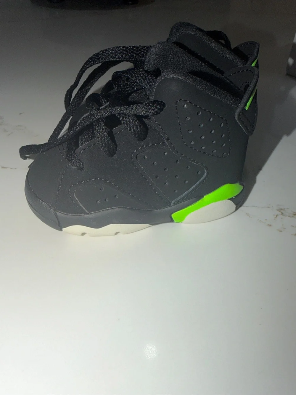 100% Authentic Infant Jordans Size 2C NEVER USED . No Damages No Stains . NO BOX